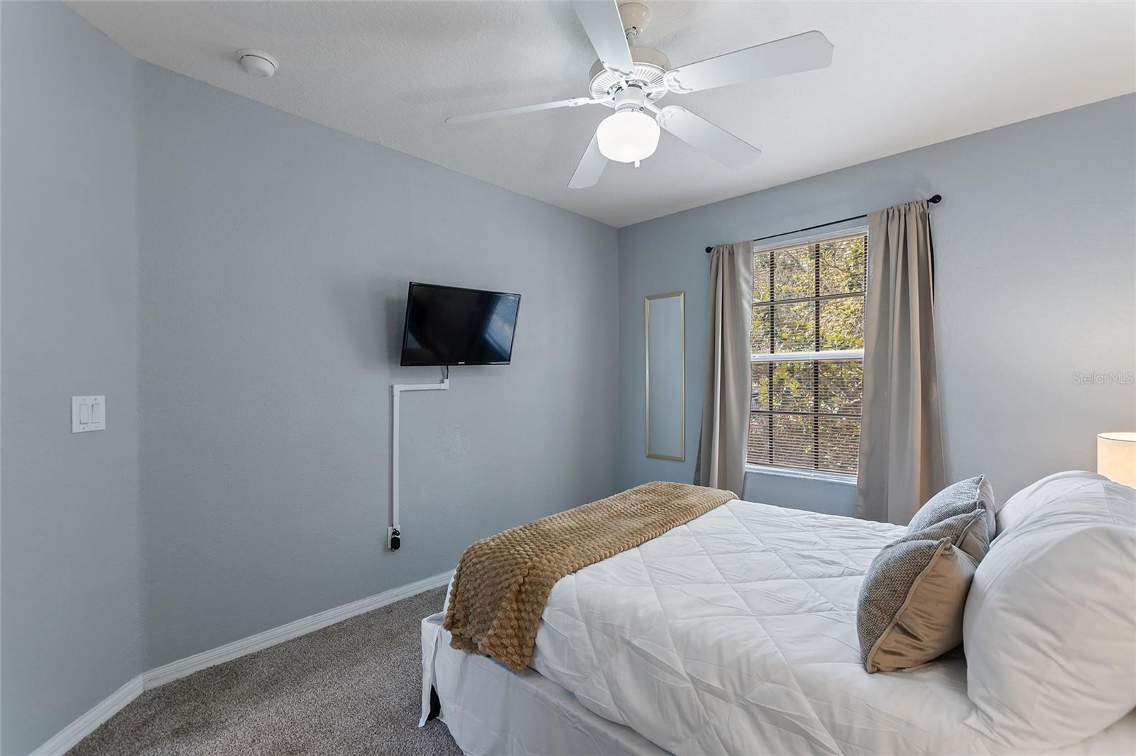 546 WINDSOR PL, DAVENPORT, FL, 33896