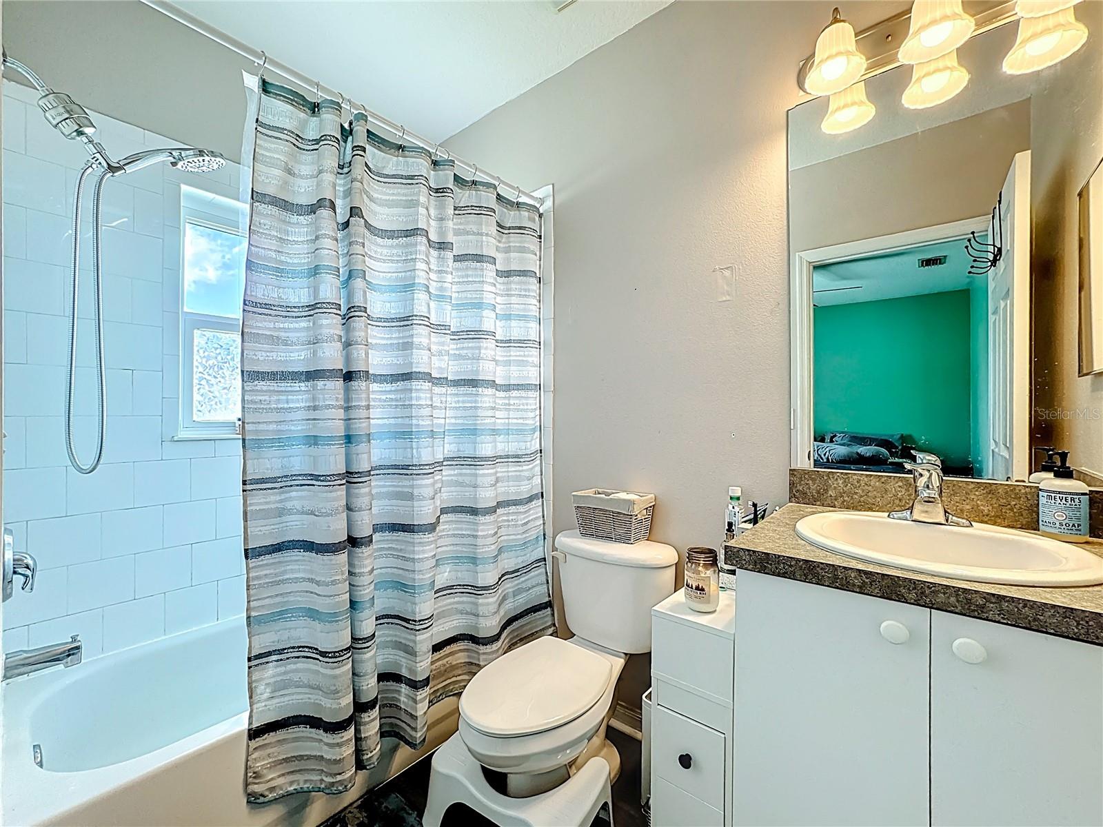 2527 29TH AVE E, PALMETTO, FL, 34221