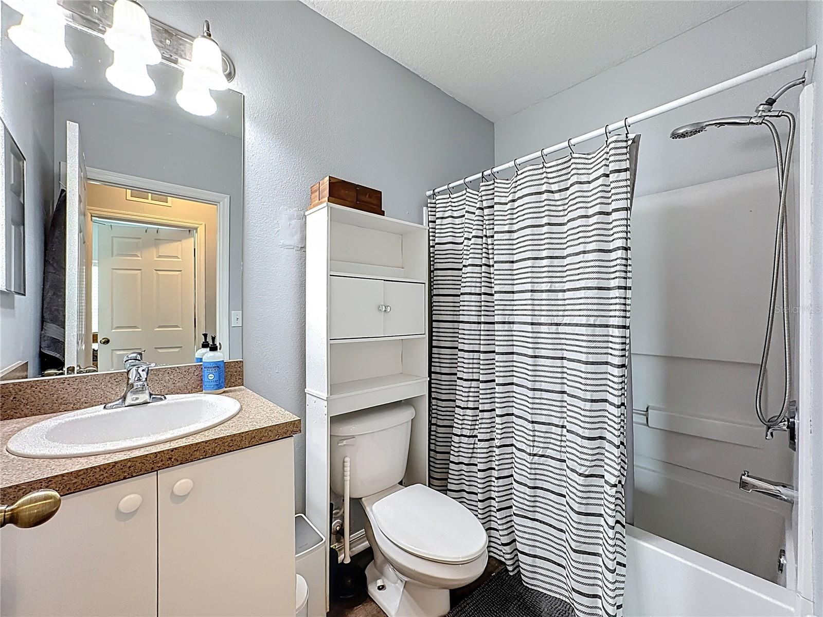 2527 29TH AVE E, PALMETTO, FL, 34221