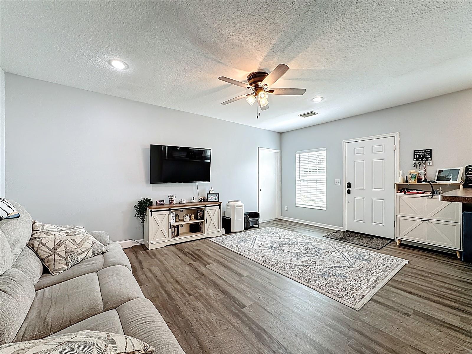 2527 29TH AVE E, PALMETTO, FL, 34221