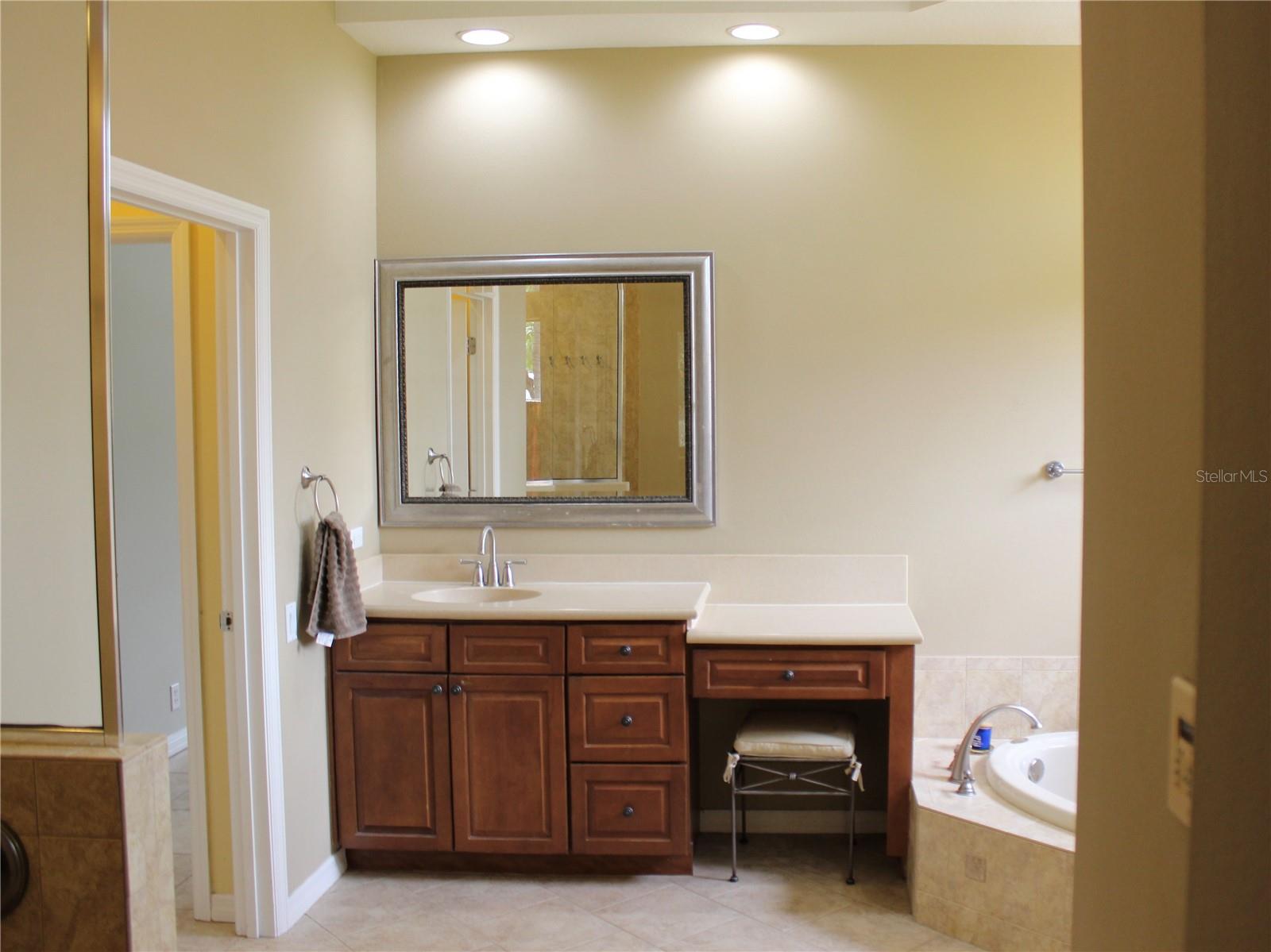 406 PETREL TRL, BRADENTON, FL, 34212