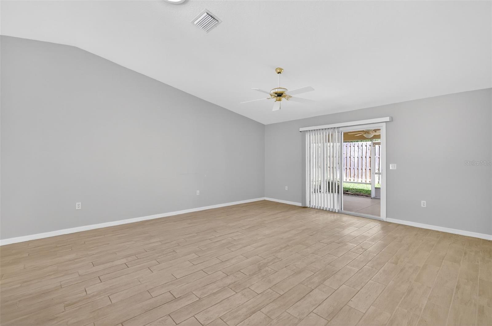 8907 SE 141ST LOOP, SUMMERFIELD, FL, 34491