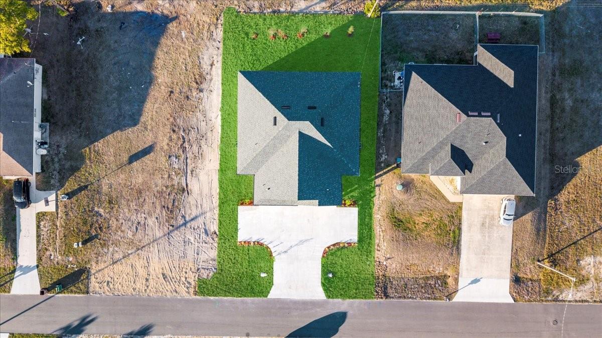 913/915 NE 15TH LN, CAPE CORAL, FL, 33909