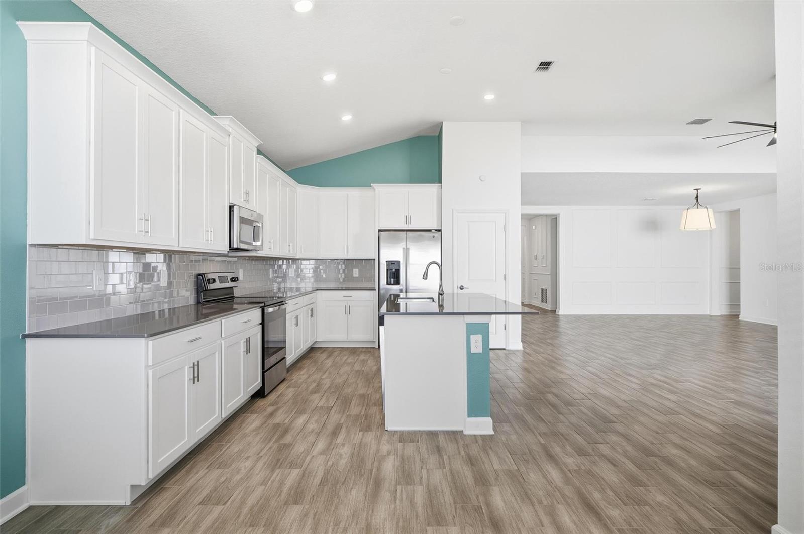 1923 PERCH HAMMOCK LOOP, GROVELAND, FL, 34736