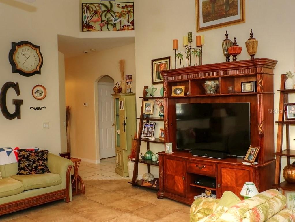 5028 ST. ANDREWS, LEESBURG, FL, 34748