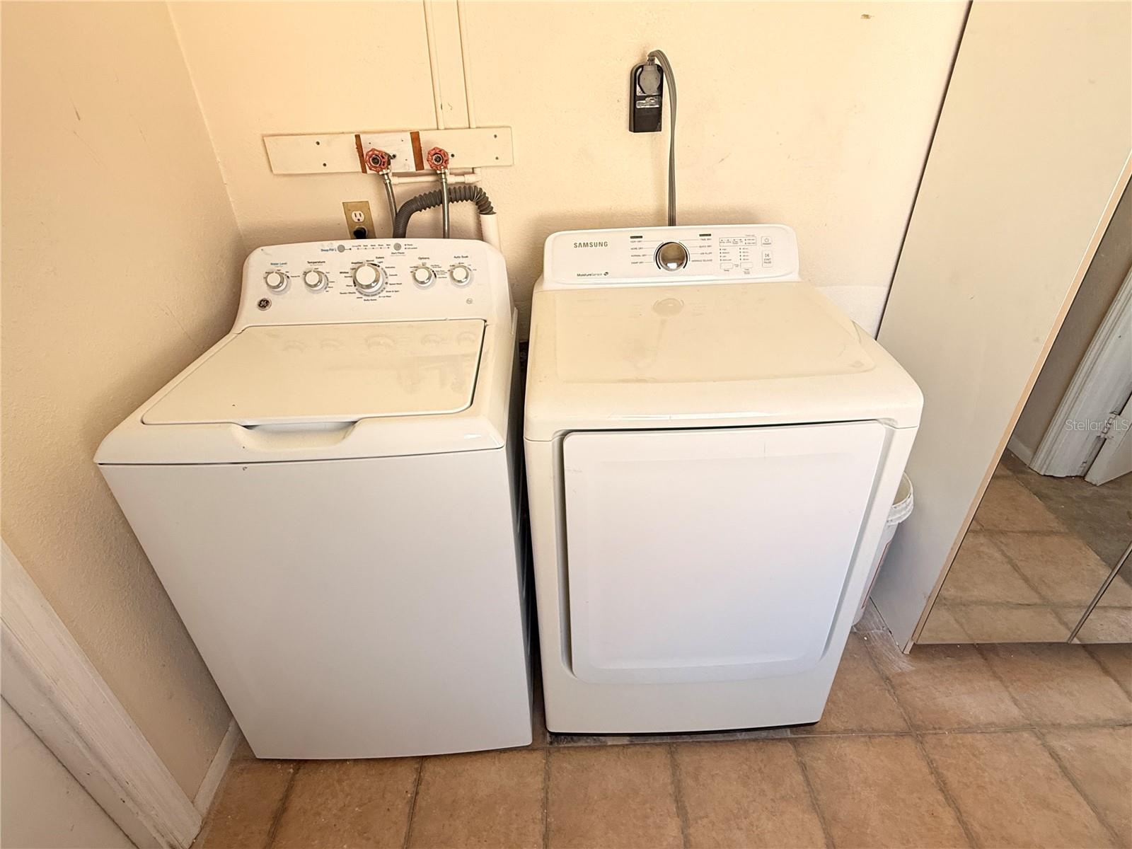 713 THUNDERBIRD AVE, SUN CITY CENTER, FL, 33573