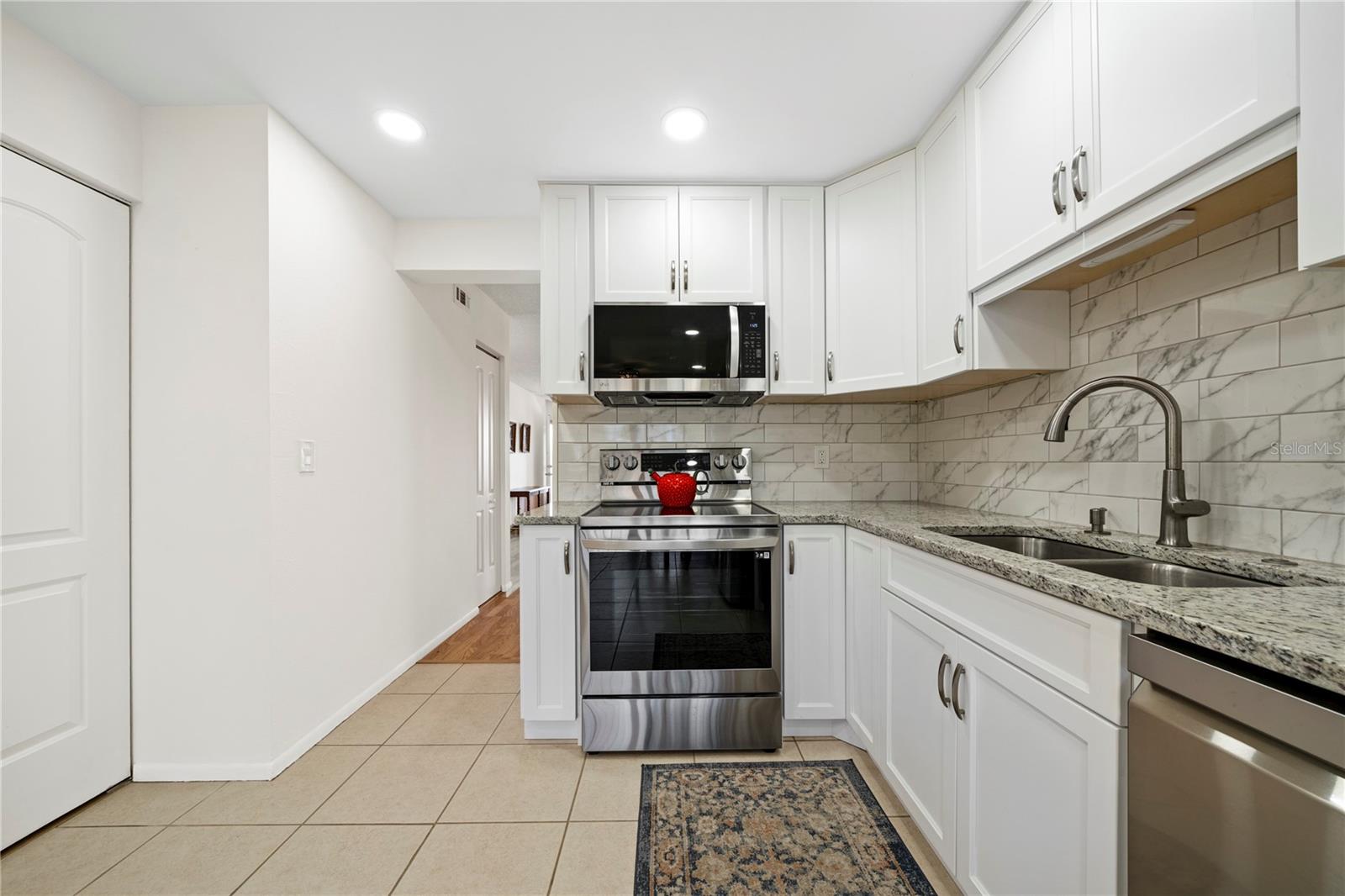 4910 BAY ST NE #311, ST PETERSBURG, FL, 33703