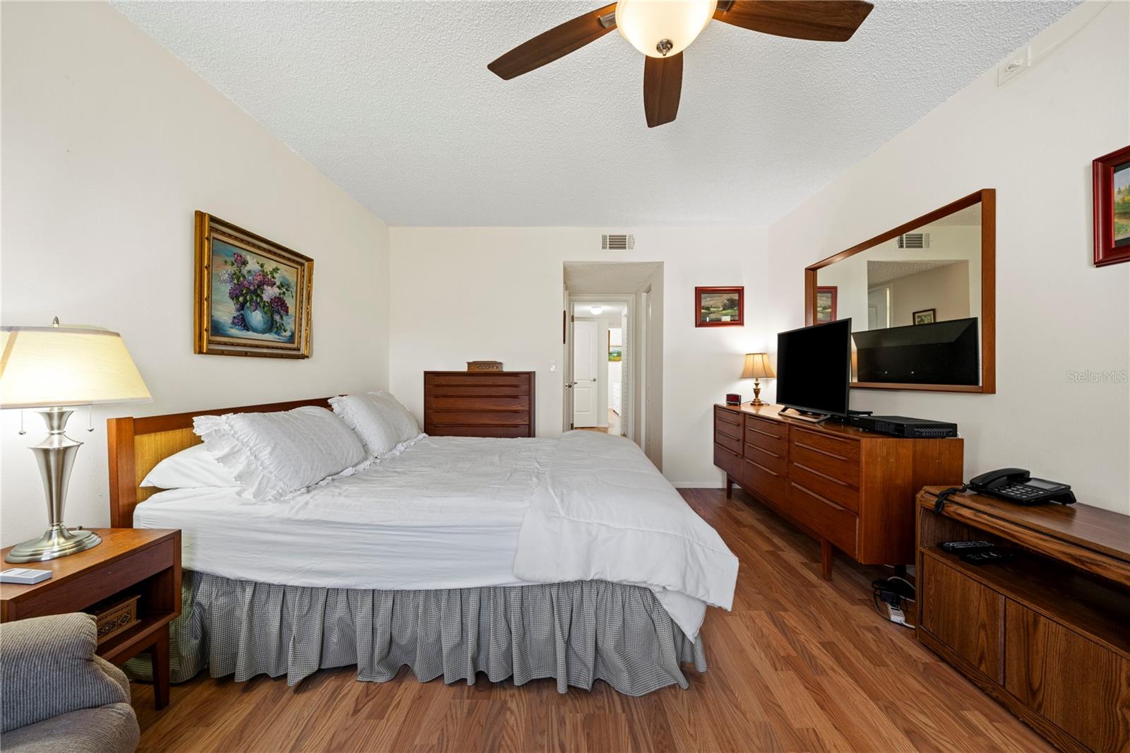 4910 BAY ST NE #311, ST PETERSBURG, FL, 33703