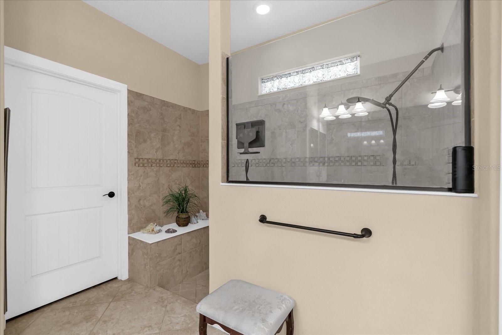 715 ASTURIAS RD, DAVENPORT, FL, 33837