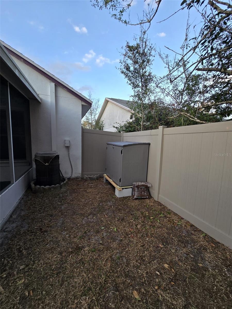 2525 GOTHAM WAY, VALRICO, FL, 33596