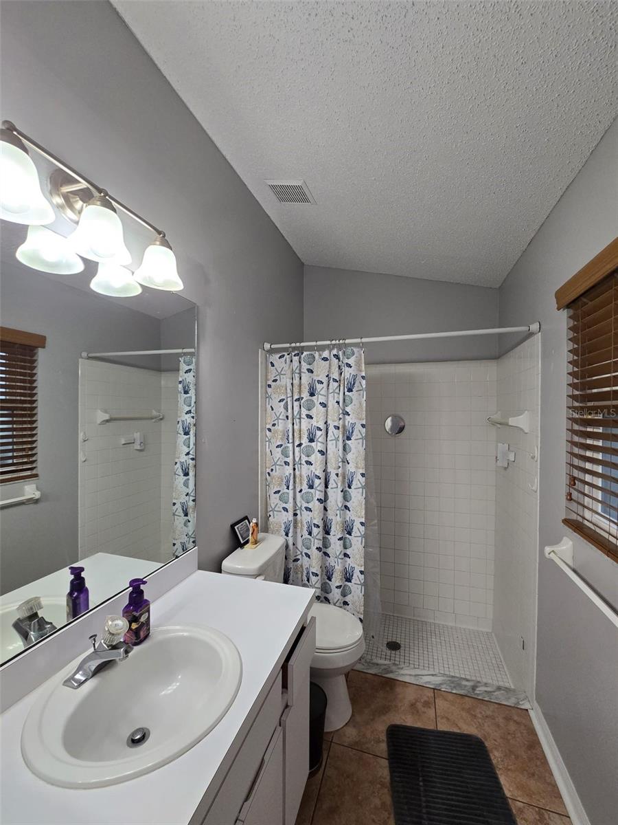 2525 GOTHAM WAY, VALRICO, FL, 33596