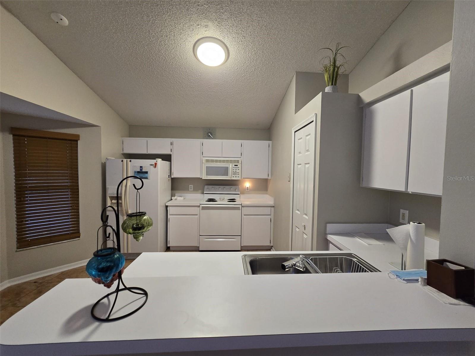 2525 GOTHAM WAY, VALRICO, FL, 33596