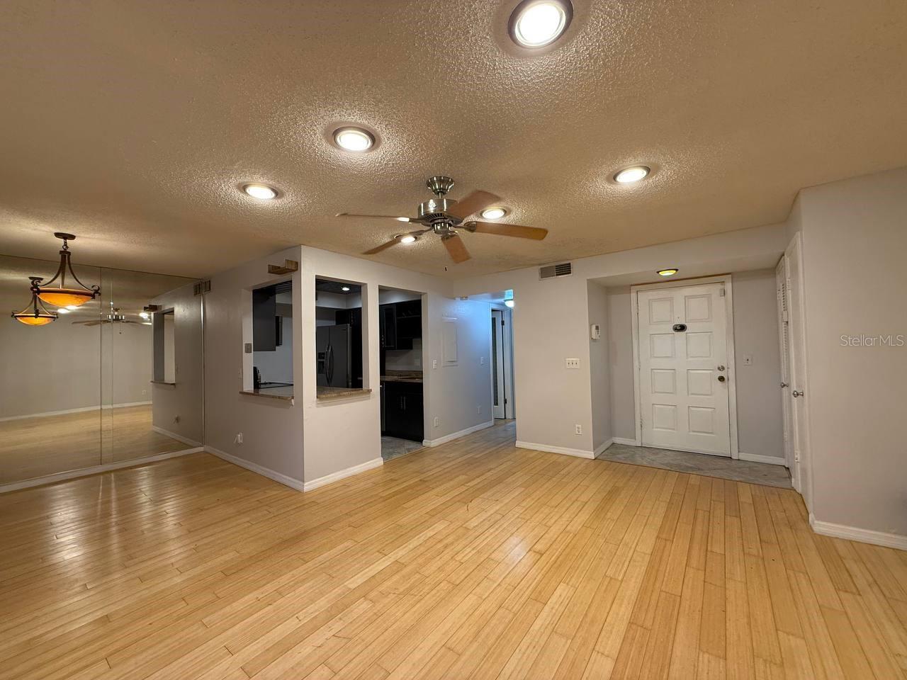 1217 N MCMULLEN BOOTH RD, CLEARWATER, FL, 33759