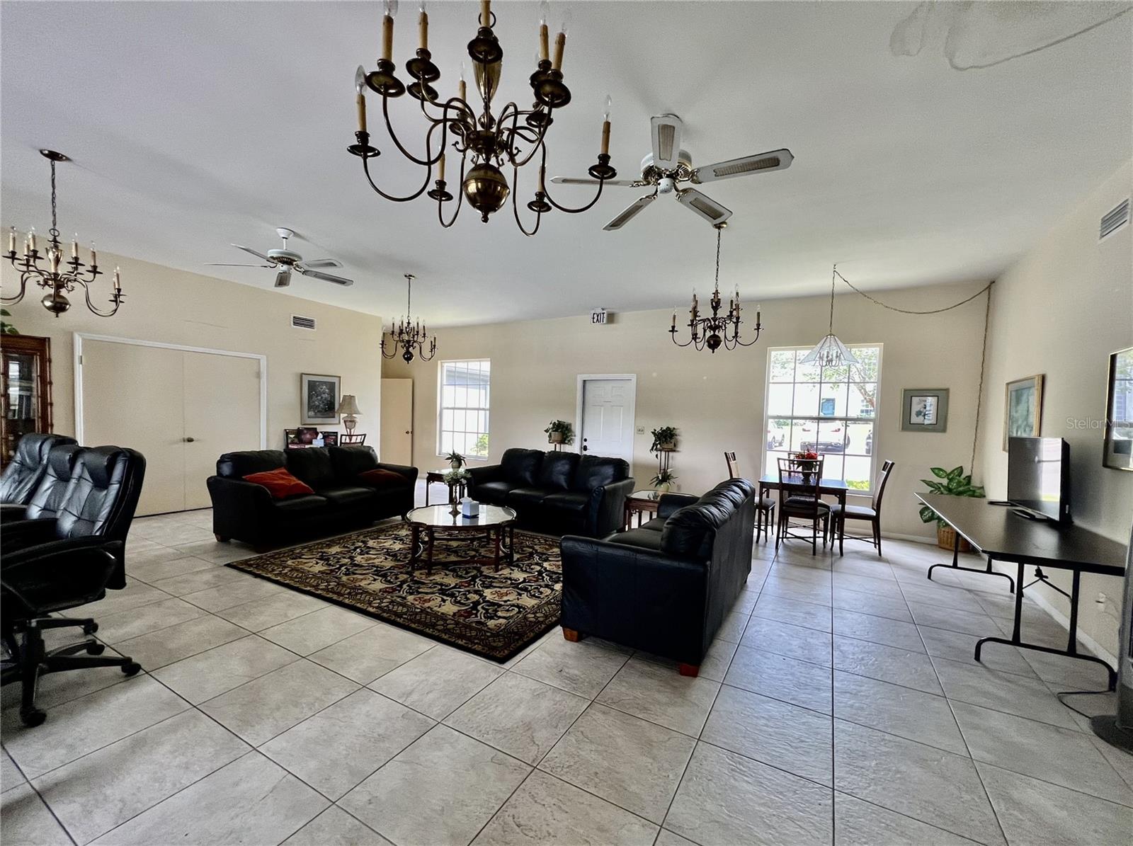 1217 N MCMULLEN BOOTH RD, CLEARWATER, FL, 33759