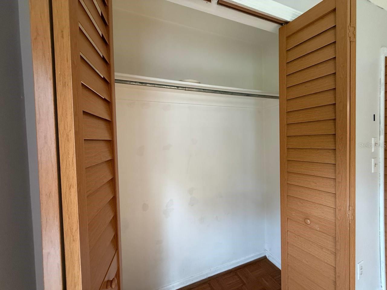 1217 N MCMULLEN BOOTH RD, CLEARWATER, FL, 33759