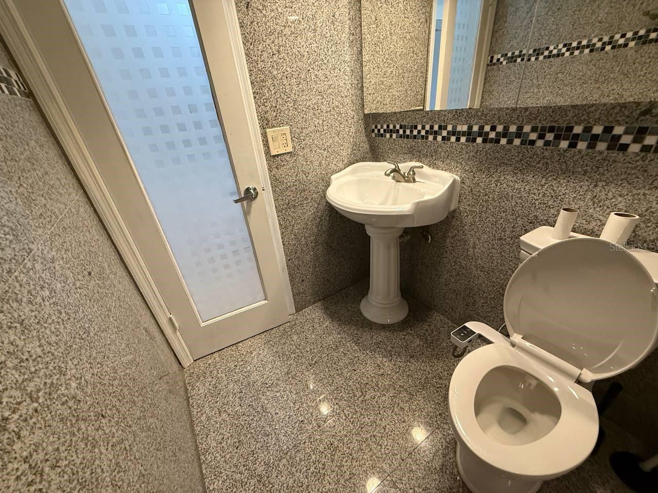 1217 N MCMULLEN BOOTH RD, CLEARWATER, FL, 33759