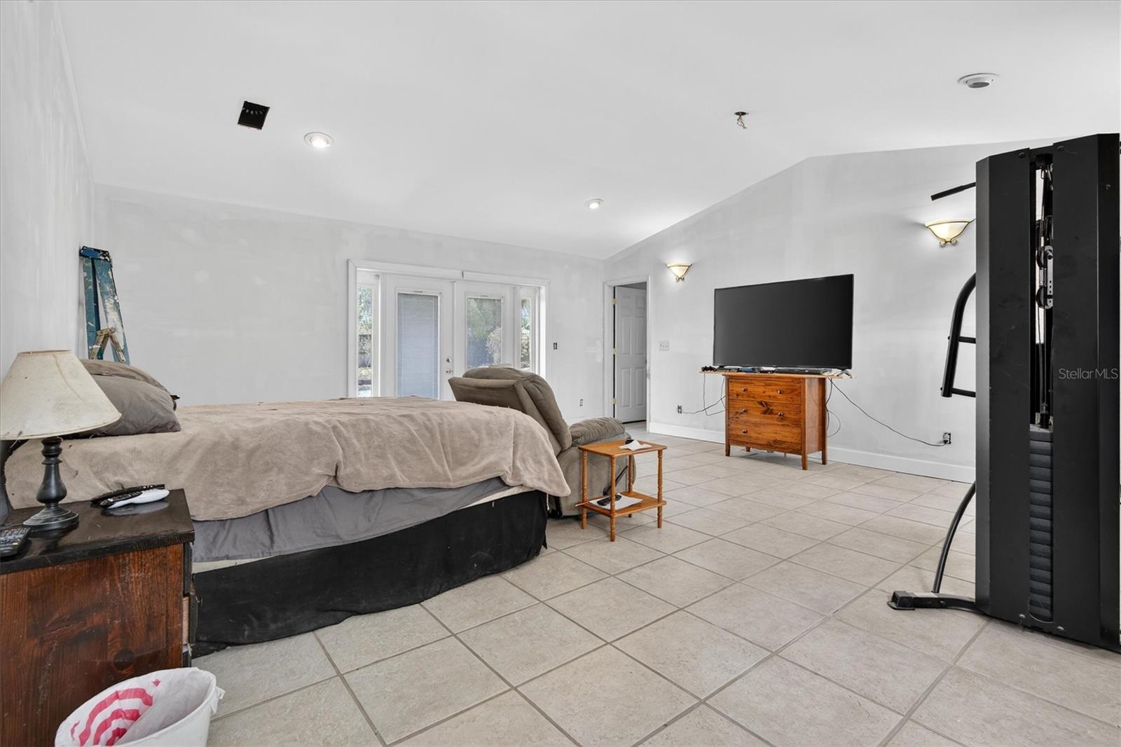 1109 E 8TH AVE, MOUNT DORA, FL, 32757