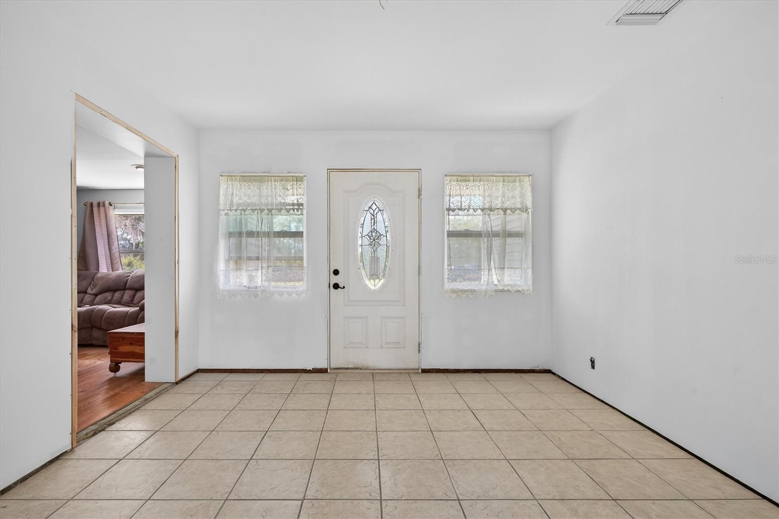 1109 E 8TH AVE, MOUNT DORA, FL, 32757