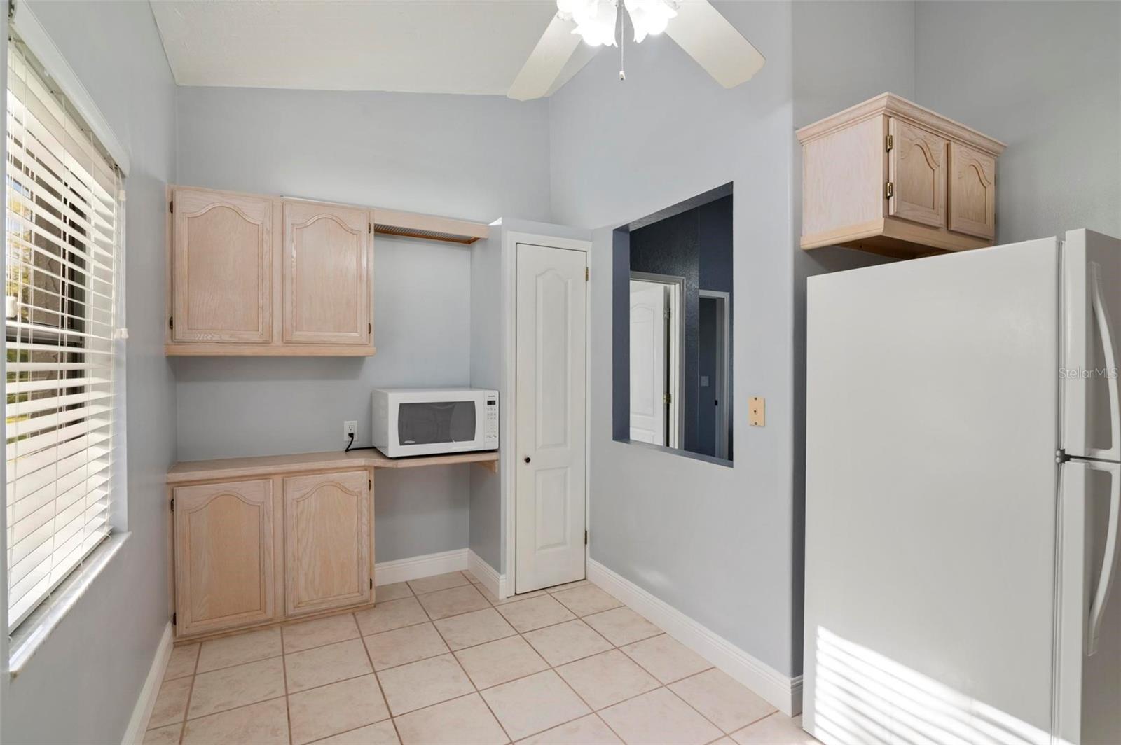 6110 NINTH AVENUE CIR NE, BRADENTON, FL, 34212