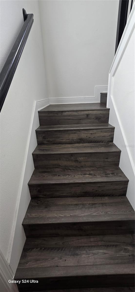 18410 BLUE HERON CIR, DEER ISLAND, FL, 32778