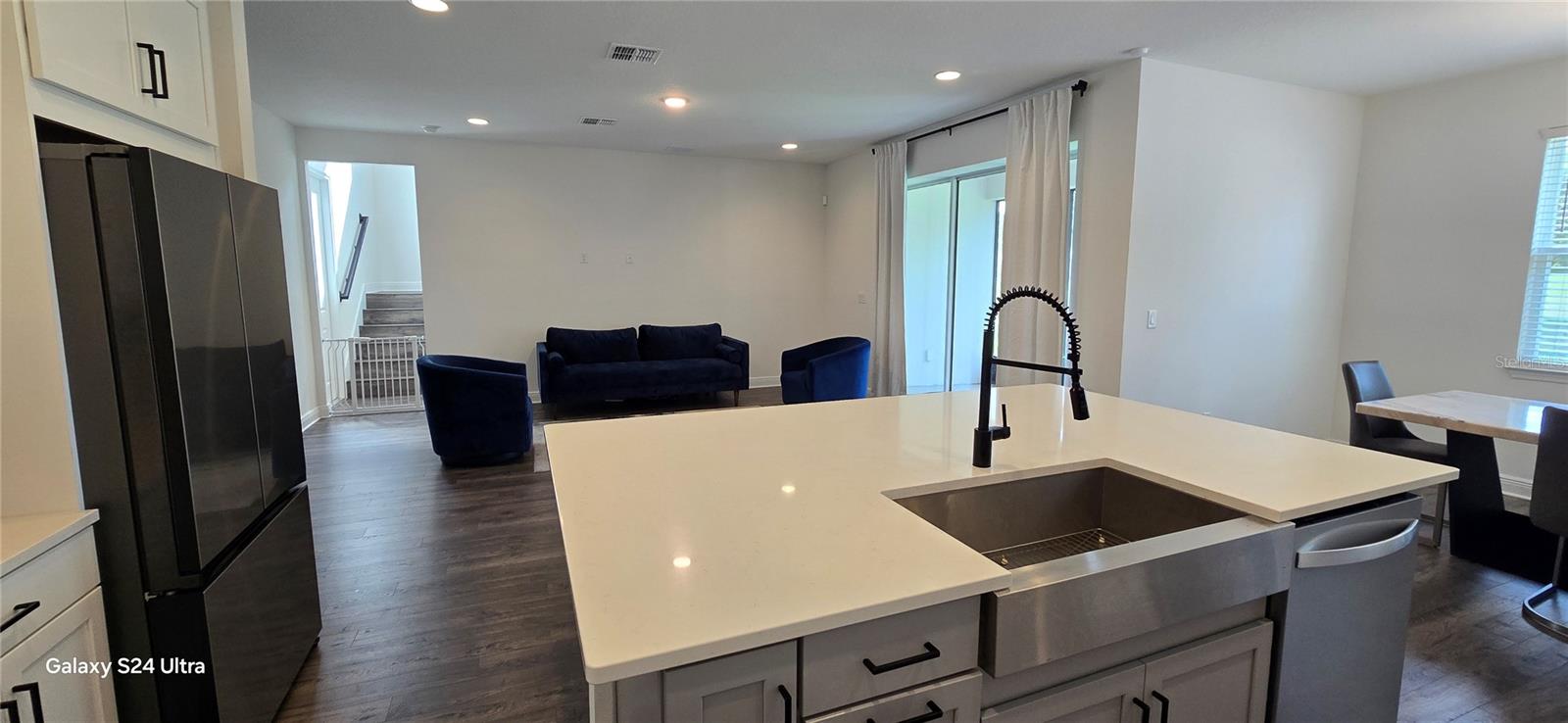 18410 BLUE HERON CIR, DEER ISLAND, FL, 32778