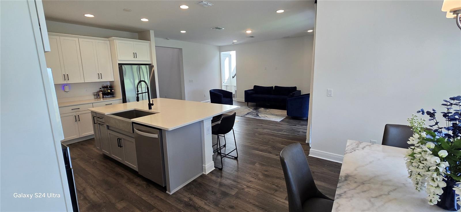 18410 BLUE HERON CIR, DEER ISLAND, FL, 32778