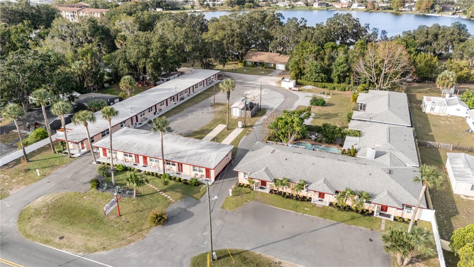 1401 E ALFRED ST #7, TAVARES, FL, 32778