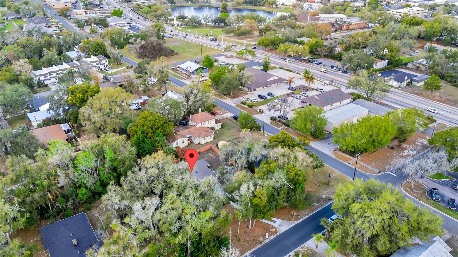 1244 LAKE AVE, CLERMONT, FL, 34711