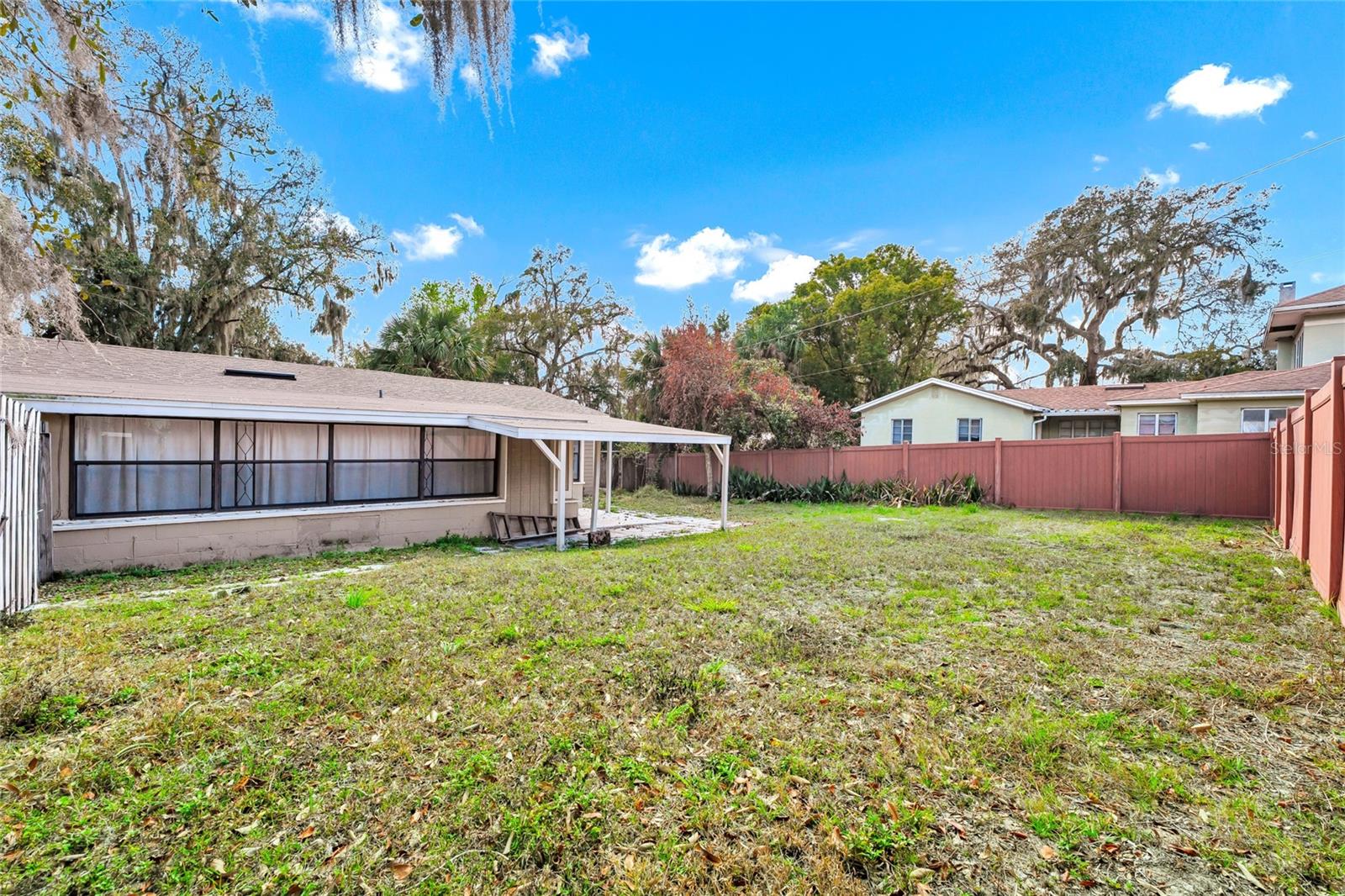 1244 LAKE AVE, CLERMONT, FL, 34711