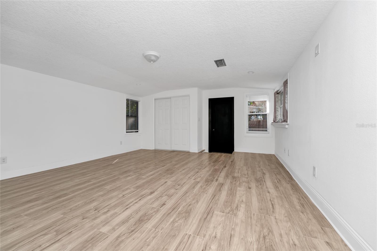 1244 LAKE AVE, CLERMONT, FL, 34711