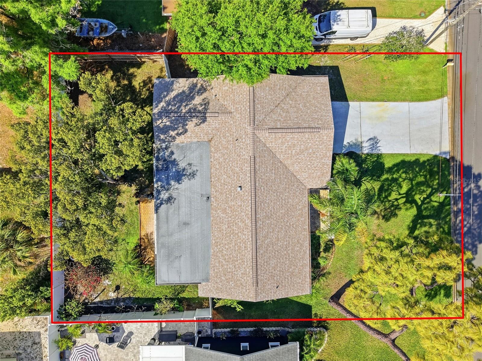 3370 HARBOR LAKE DR, LARGO, FL, 33770