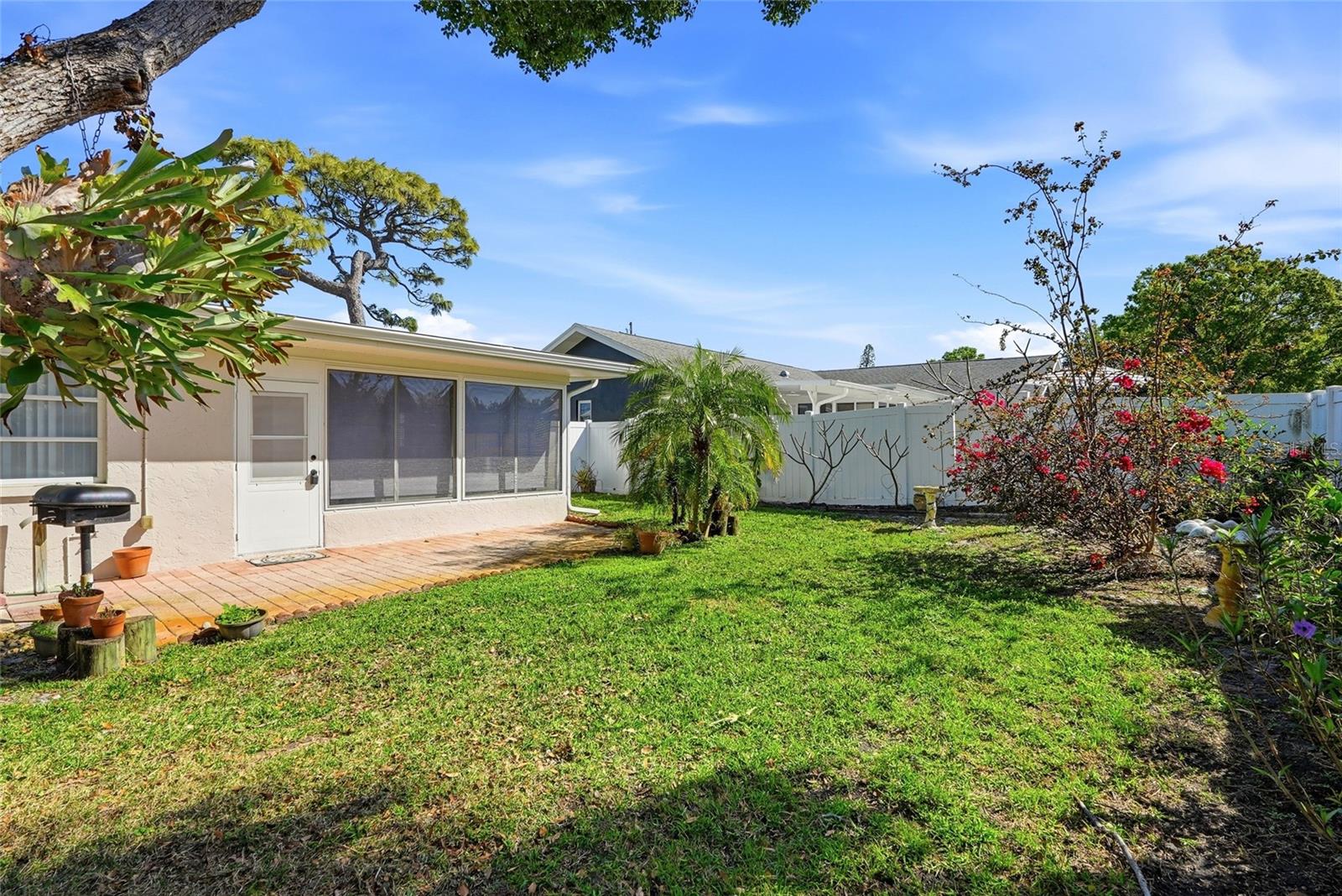 3370 HARBOR LAKE DR, LARGO, FL, 33770