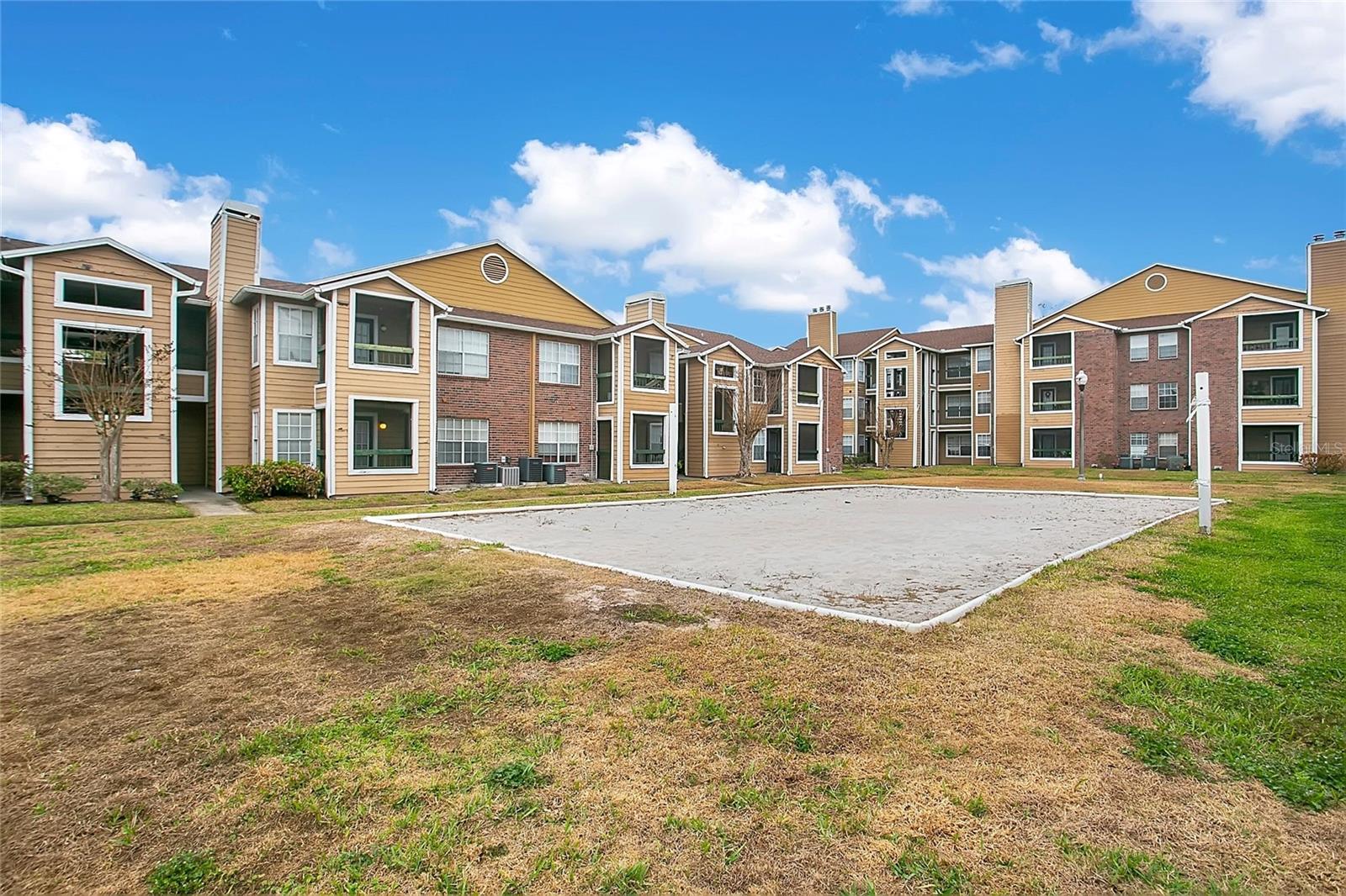 5540 DEVONBRIAR WAY #104, ORLANDO, FL, 32822