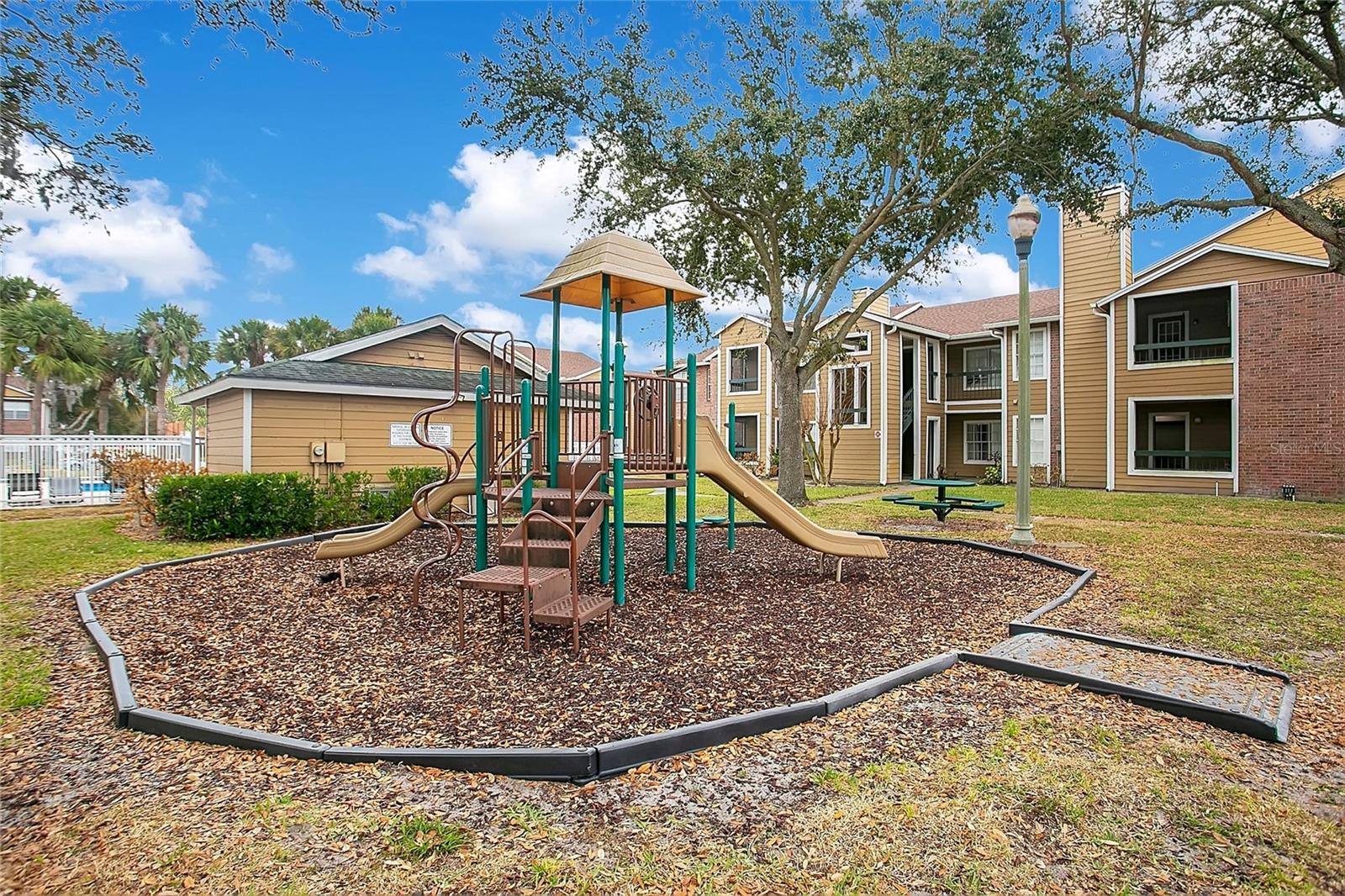 5540 DEVONBRIAR WAY #104, ORLANDO, FL, 32822