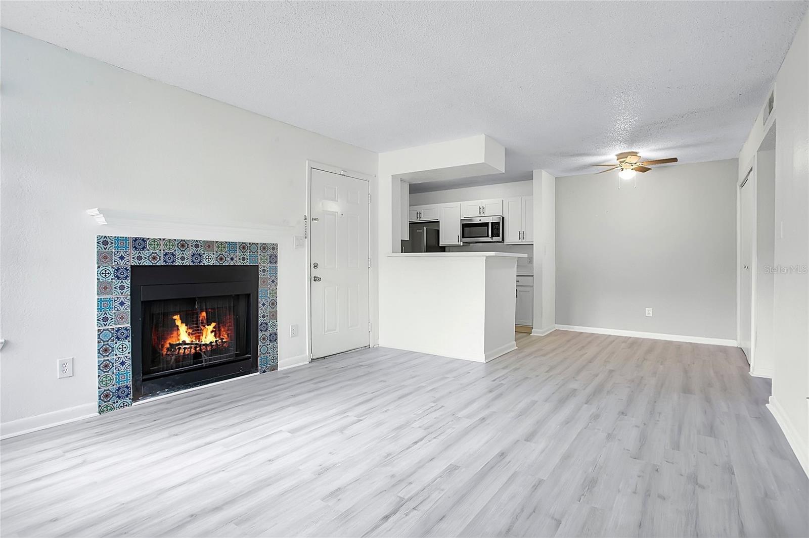 5540 DEVONBRIAR WAY #104, ORLANDO, FL, 32822