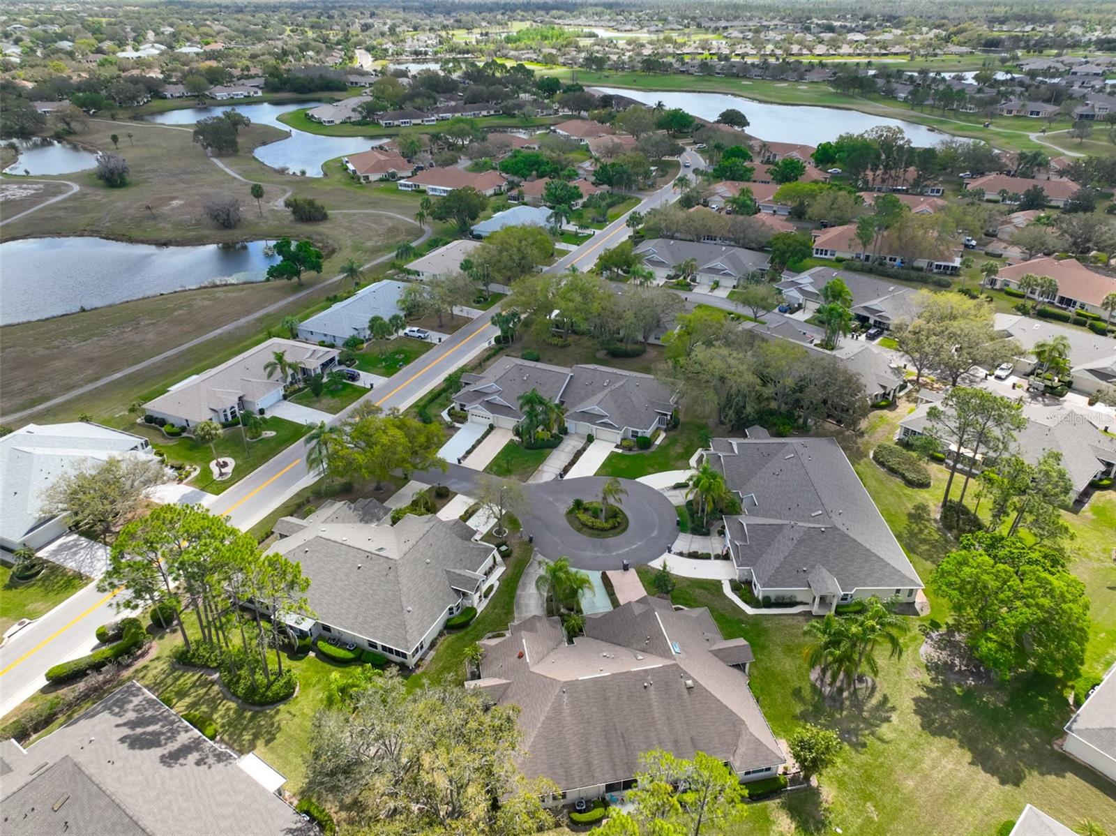 2411 OLD NANTUCKET CT, SUN CITY CENTER, FL, 33573