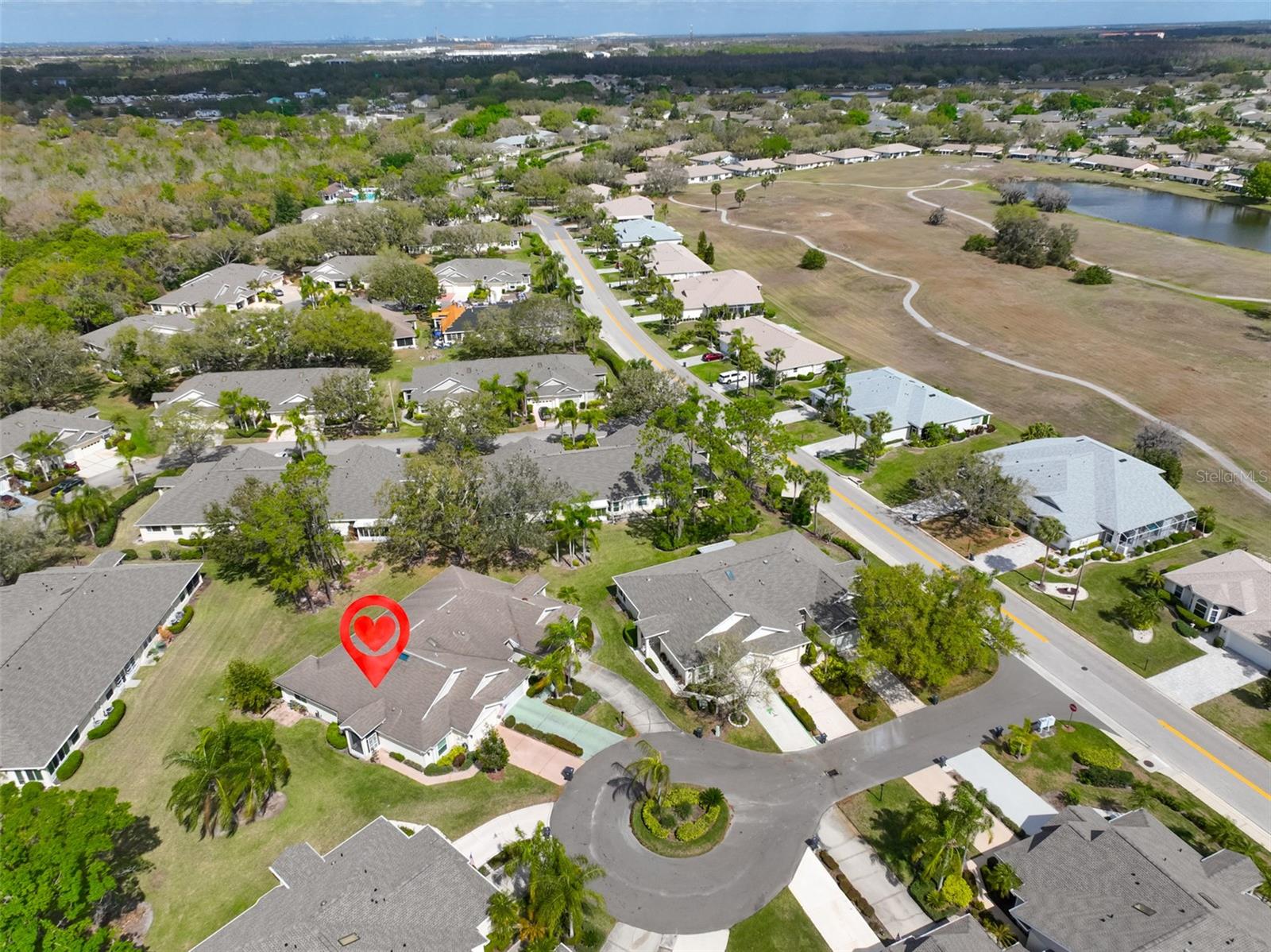 2411 OLD NANTUCKET CT, SUN CITY CENTER, FL, 33573