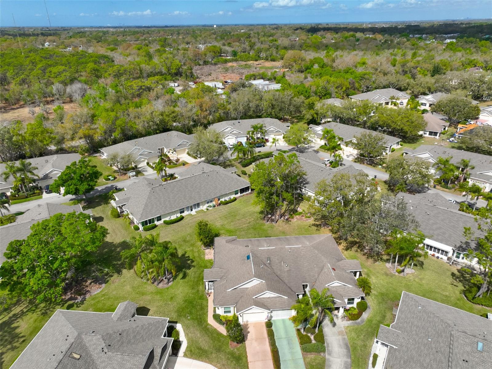 2411 OLD NANTUCKET CT, SUN CITY CENTER, FL, 33573