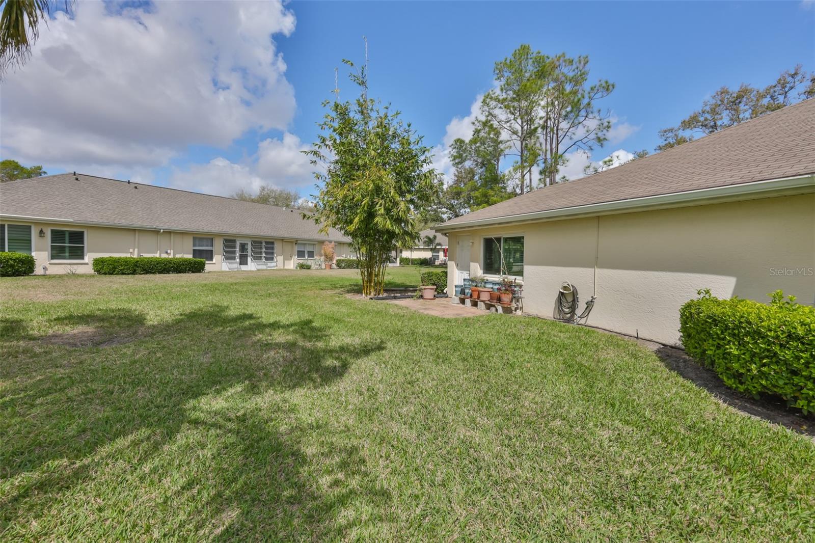 2411 OLD NANTUCKET CT, SUN CITY CENTER, FL, 33573