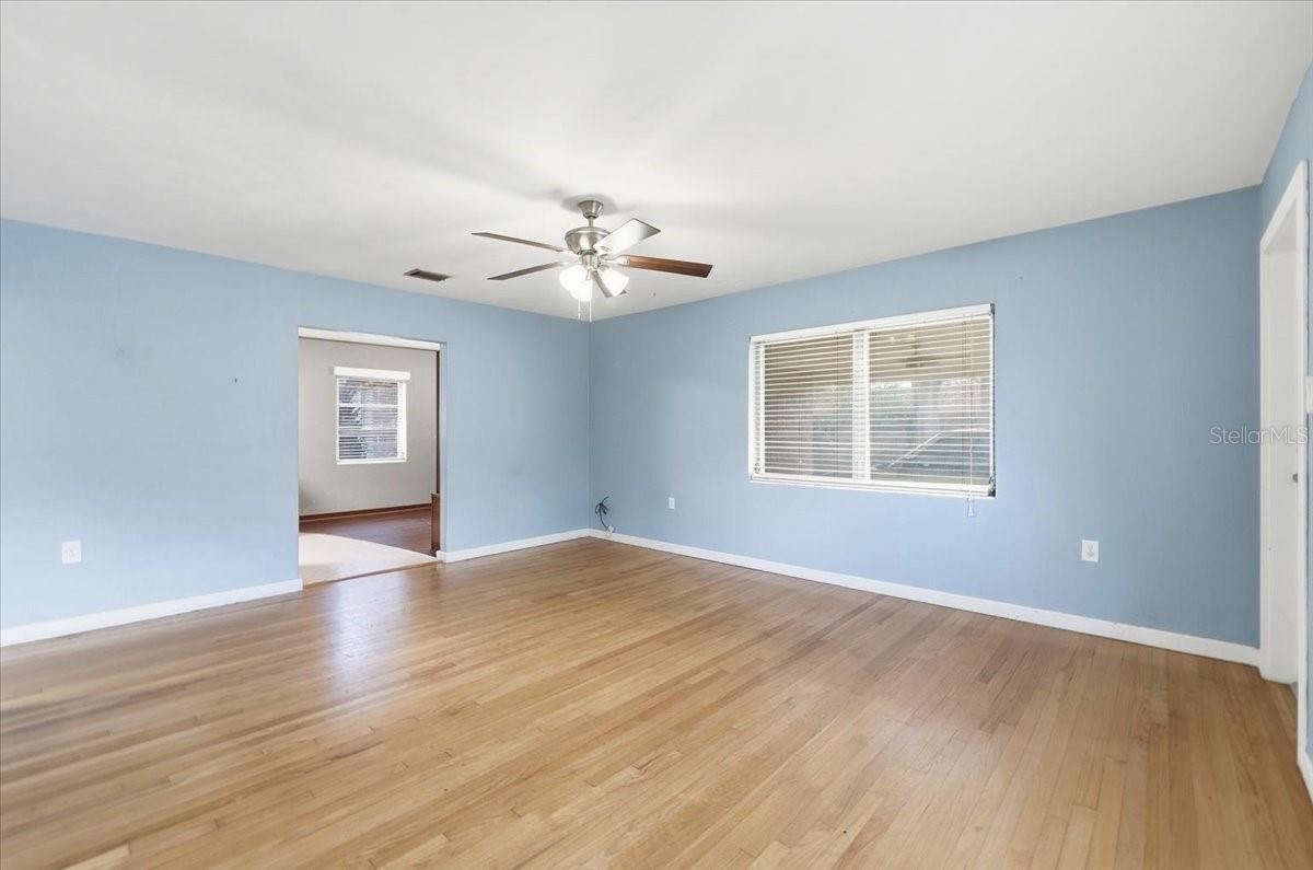 137 HIGHLAND AVE, AUBURNDALE, FL, 33823