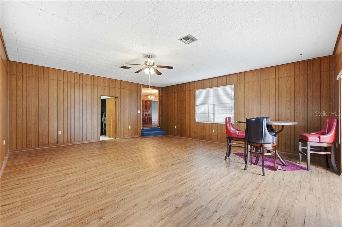 137 HIGHLAND AVE, AUBURNDALE, FL, 33823