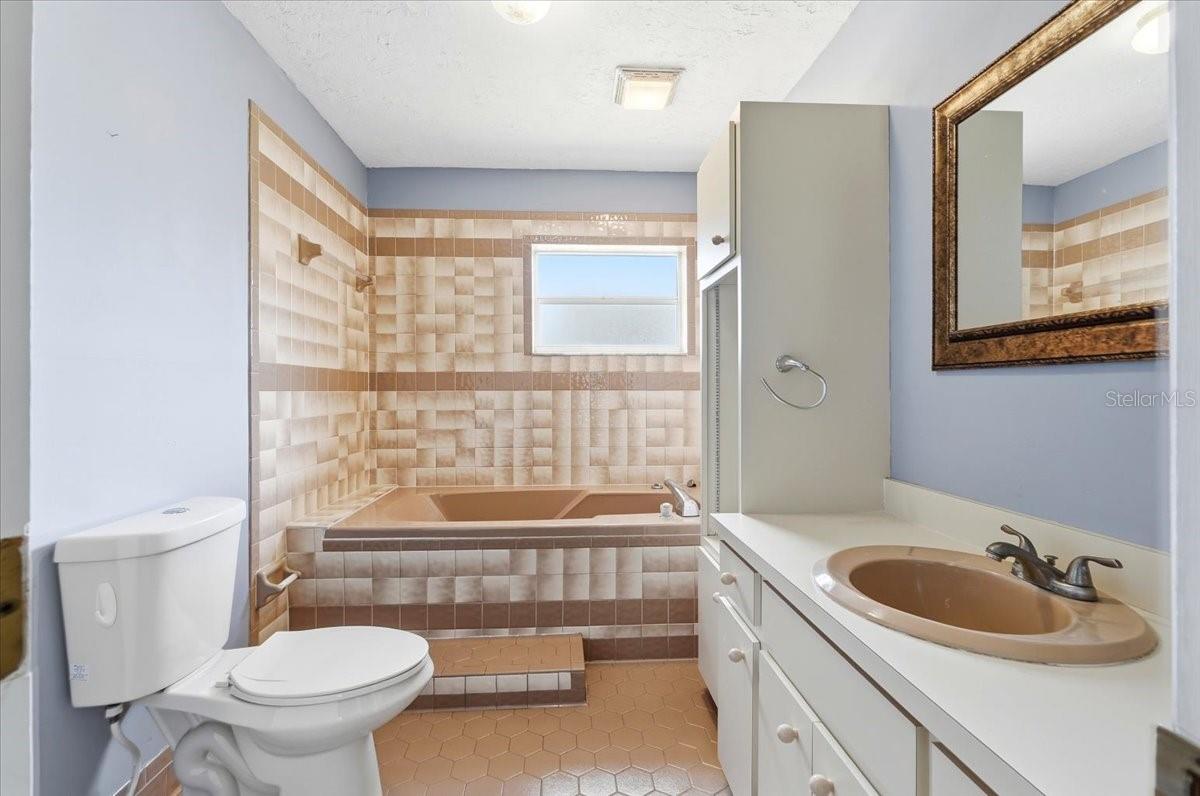 137 HIGHLAND AVE, AUBURNDALE, FL, 33823