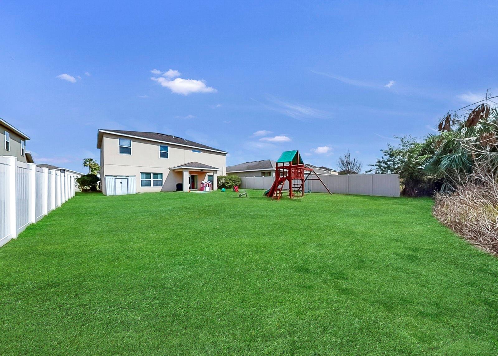 8105 ROTHBURY HILLS PL, GIBSONTON, FL, 33534