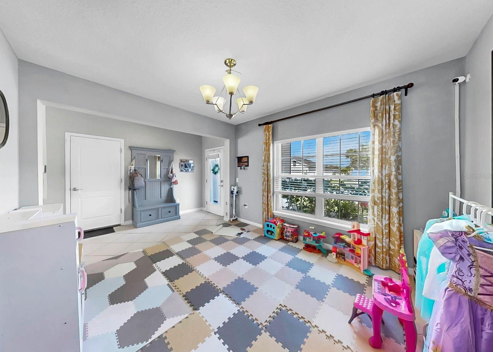 8105 ROTHBURY HILLS PL, GIBSONTON, FL, 33534