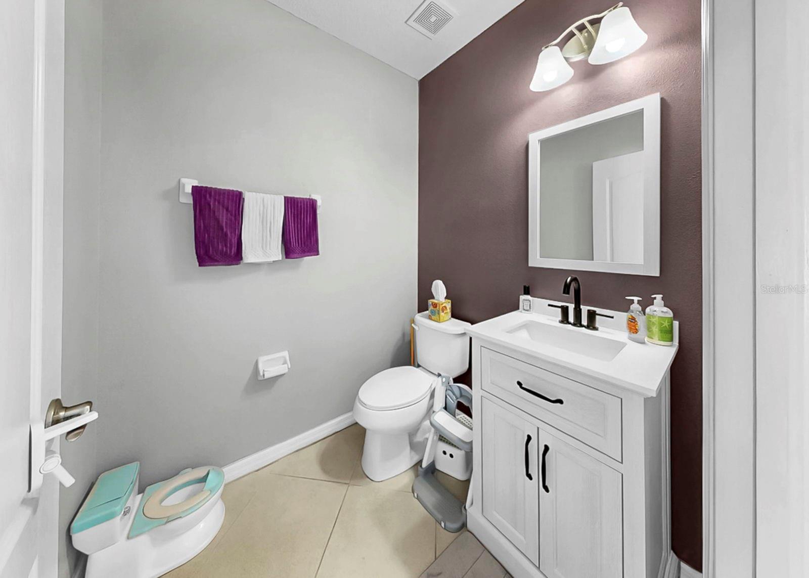 8105 ROTHBURY HILLS PL, GIBSONTON, FL, 33534