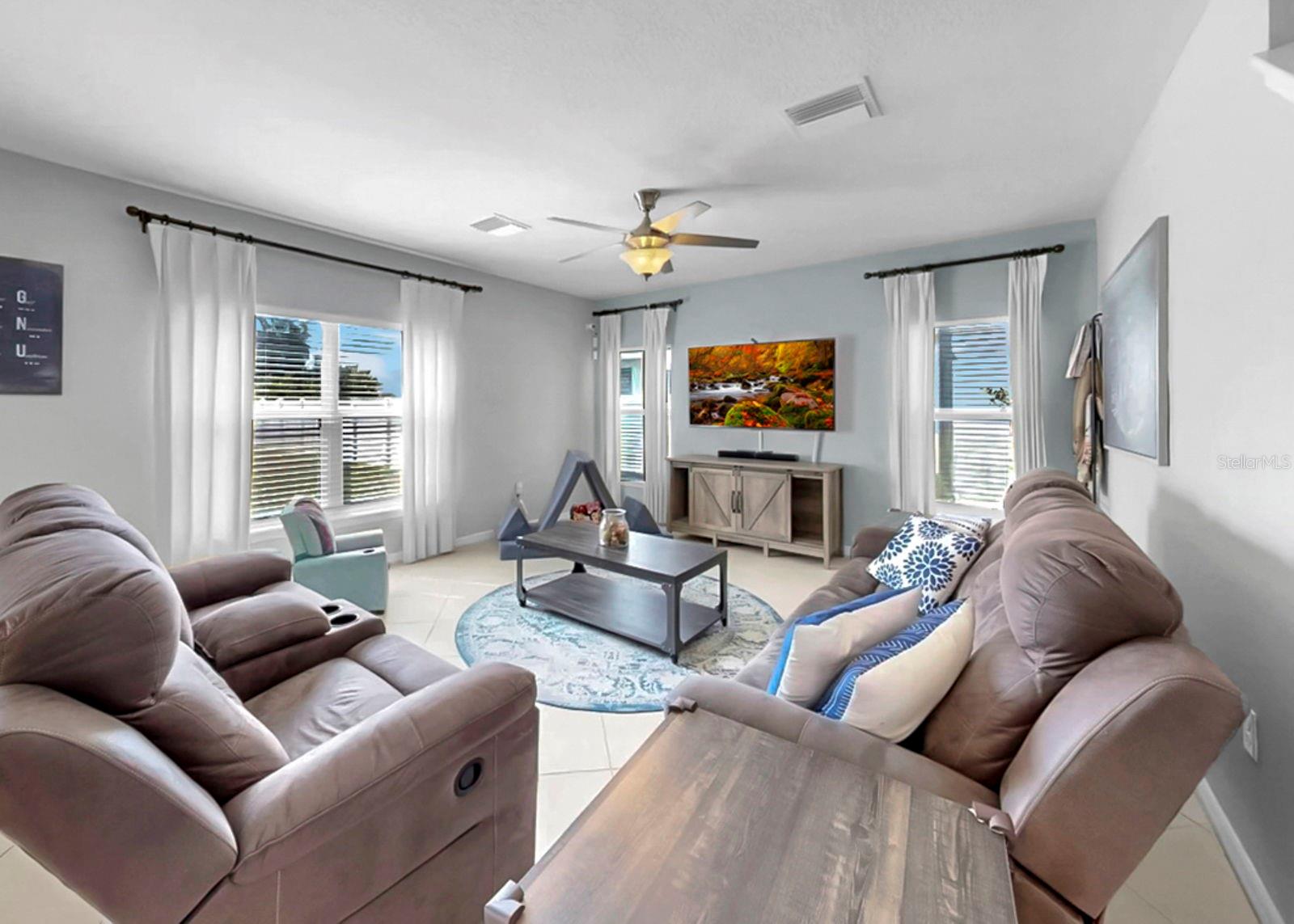 8105 ROTHBURY HILLS PL, GIBSONTON, FL, 33534