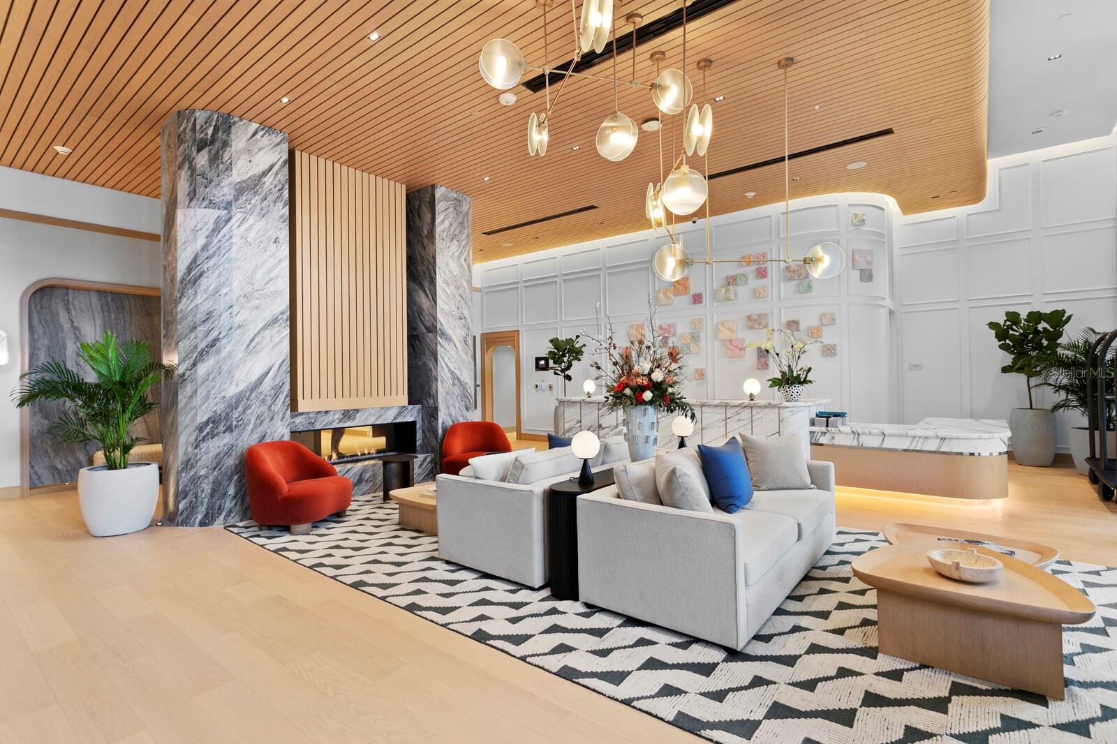 3015 S YSABELLA AVE #2402, TAMPA, FL, 33629