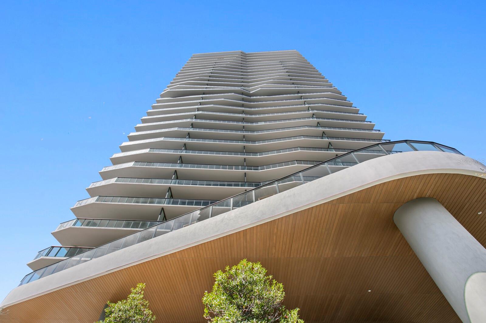 3015 S YSABELLA AVE #2402, TAMPA, FL, 33629