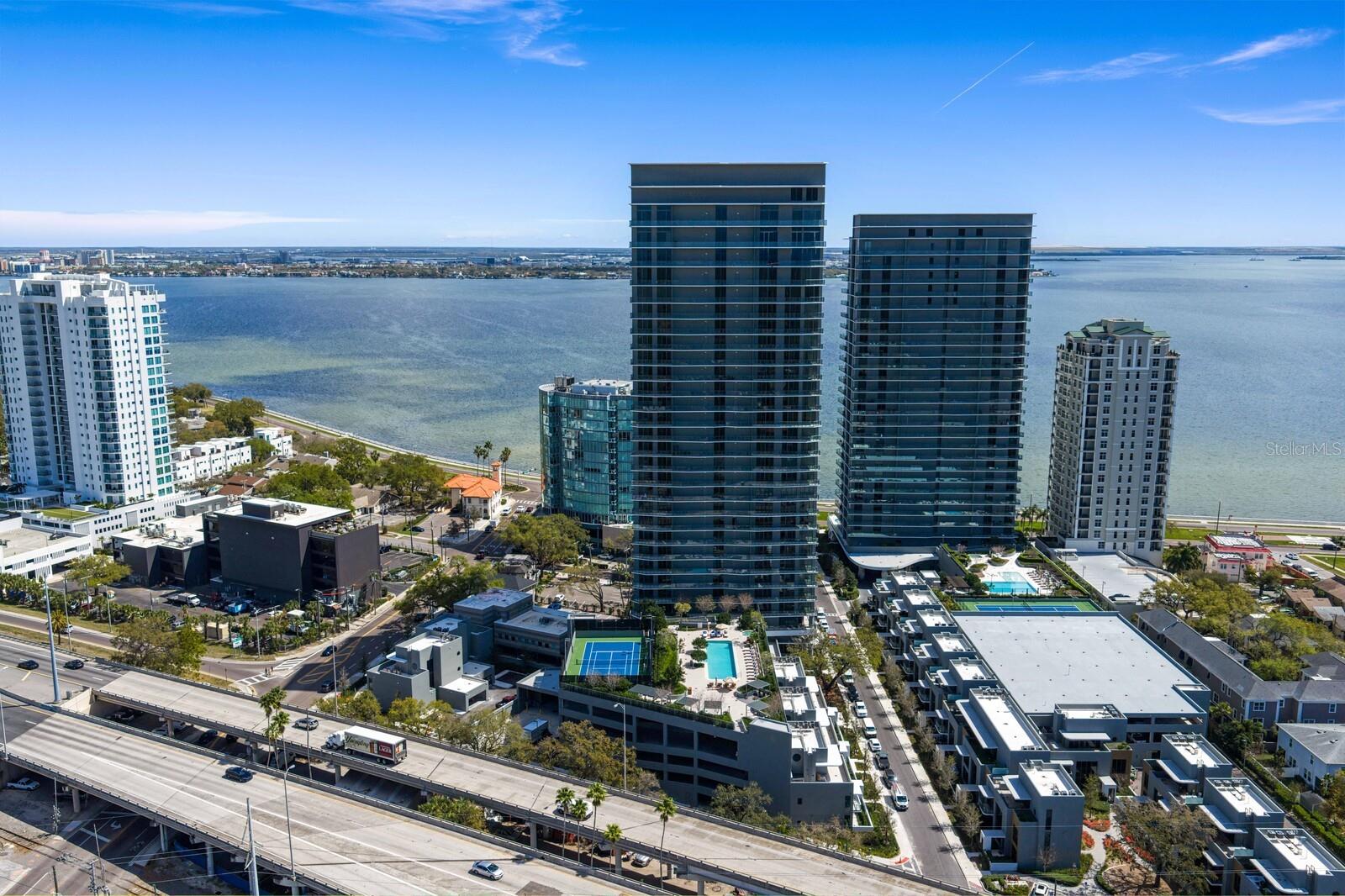 3015 S YSABELLA AVE #2402, TAMPA, FL, 33629