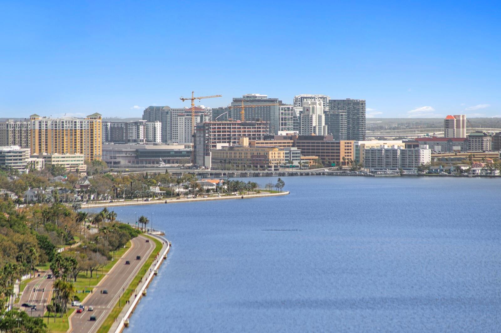 3015 S YSABELLA AVE #2402, TAMPA, FL, 33629